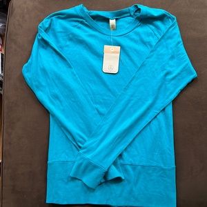 Alternative Apparel Long Sleeve T-Shirt M Medium NWT